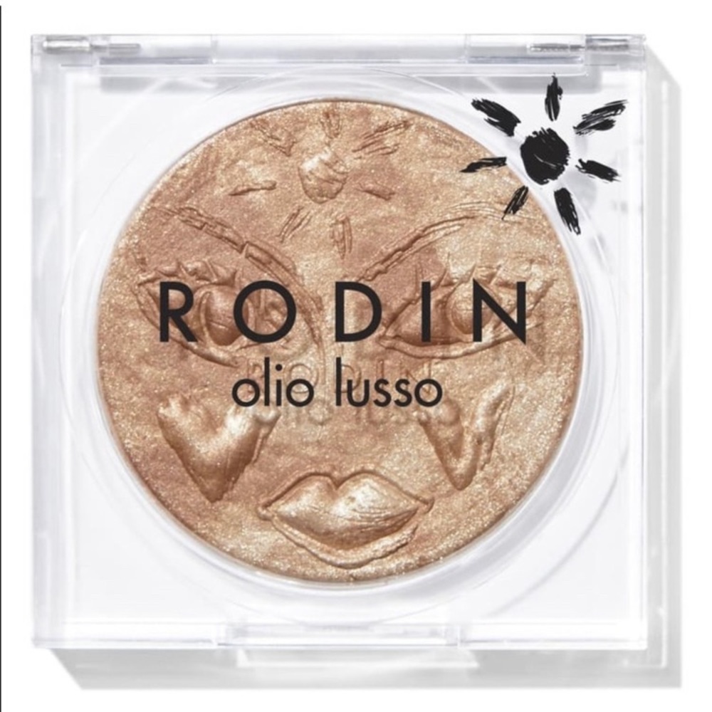 NWT Aurora Luxury Illuminating Powder